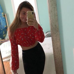 Billabong Long Sleeve Crop-Top